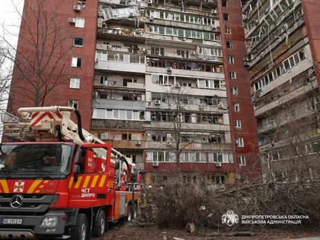 Россияне ударили по многоэтажке в Днепре – много раненых