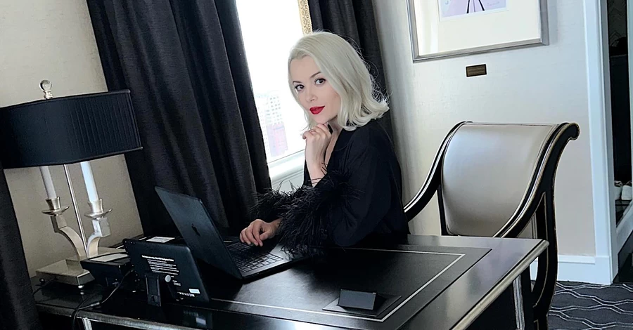 Певица Мика Ньютон пошла в репетиторы английского