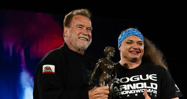 Найсильніша жінка світу Ольга Лящук: Арнольд вручив мені кубок, обійняв та поцілував у щічку