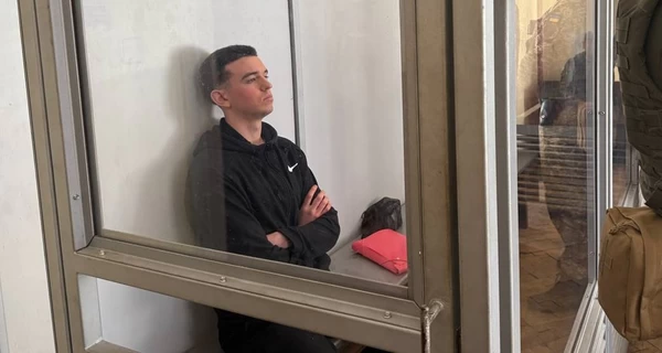 Обвинувачені у вбивствах Фаріон та Парубія, які є співкамерниками, заговорили про голодування