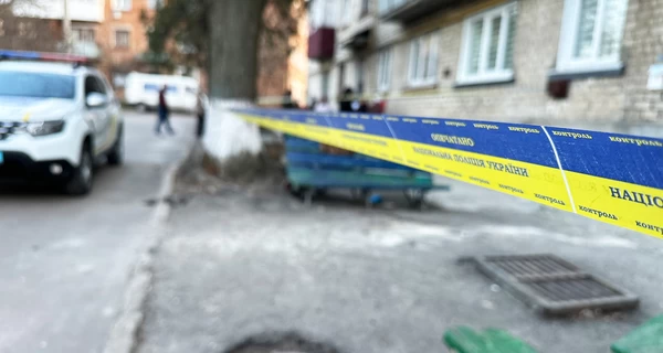 На Миколаївщині військовий надіслав дружині саморобну бомбу в посилці - жінка загинула, діти у лікарні