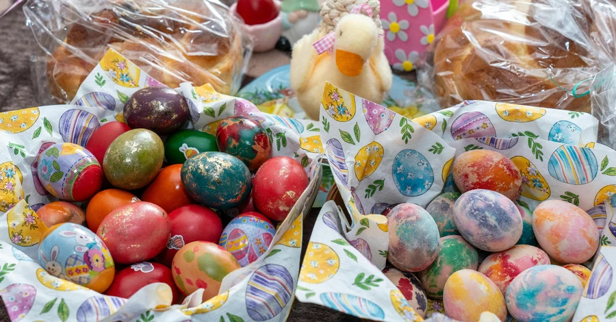 Как покрасить яйца на Пасху: простые методы