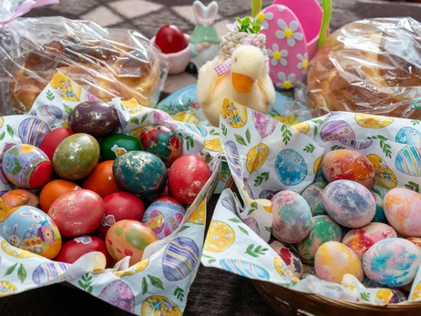 Как покрасить яйца на Пасху: простые методы