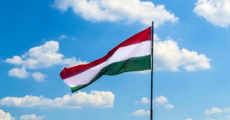 С июля Венгрия заблокирует поставки газа в Украину