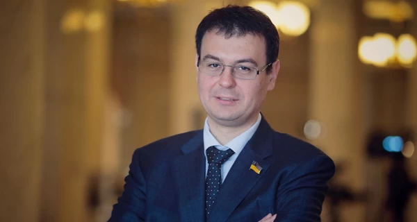 Партія Гетманцева, Кіма, Терехова та Вілкула обійшла «Слугу Народу» за результатами опитування СОЦИС