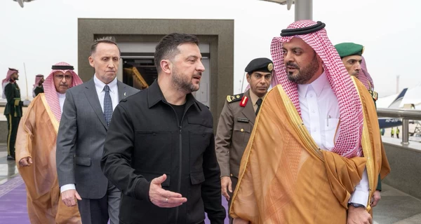 Володимир Зеленський прибув до Саудівської Аравії