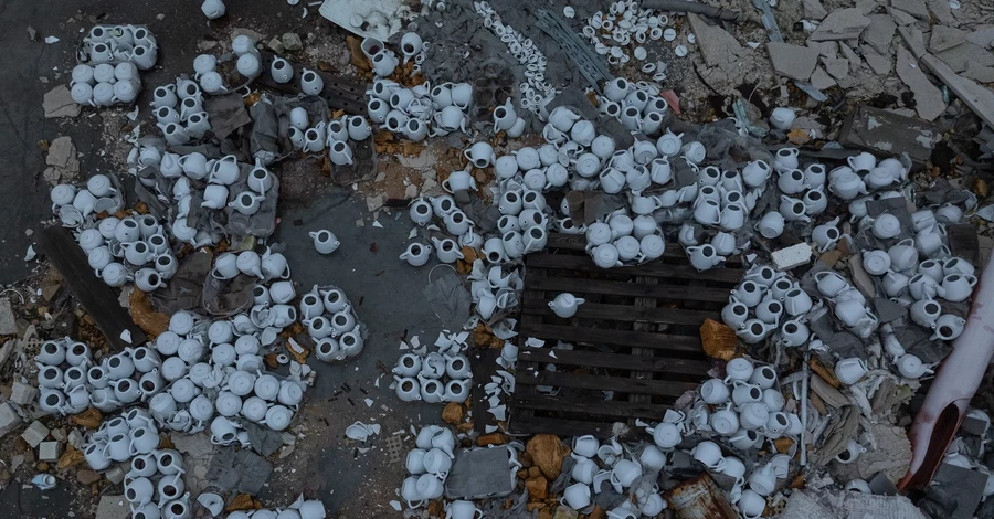 Россияне разрушили завод по изготовлению фарфоровой посуды в Дружковке