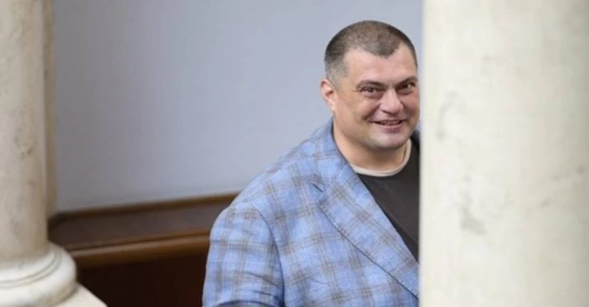 Нардеп Корявченков наступного дня після допиту в НАБУ виїхав з України