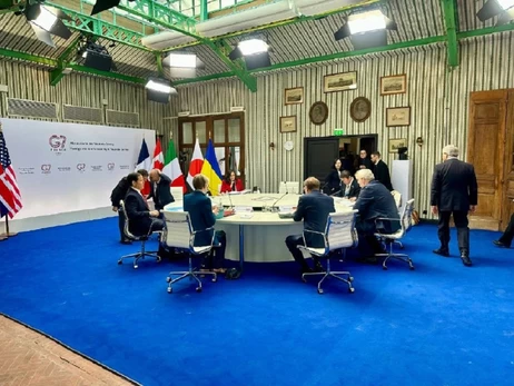 Росіяни щомісяця втрачають понад 30 тисяч військових, - Сибіга