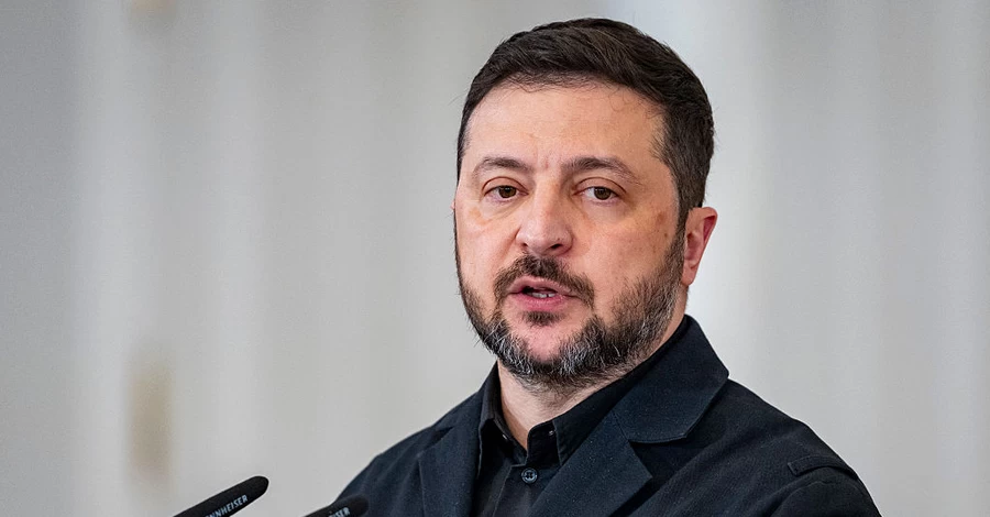 Зеленский задекларировал 15 миллионов гривен дохода, квартиру в Британии и Rolex