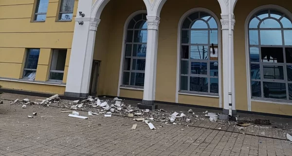 Росіяни вдарили по залізниці Слов’янська, чотирьох залізничників поранено