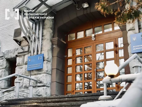 Акції NVIDIA, “позичені” автівки та заможні дружини: що задекларувало керівництво БЕБ