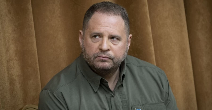 Ермак задекларировал более 200 тысяч гривен за неиспользованный отпуск