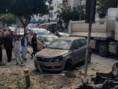 Уламки іранської ракети впали за 30 метрів від посольства України в Ізраїлі