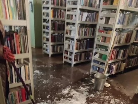 Книжная палата Украины пострадала от обстрелов РФ – более 15 млн изданий под угрозой