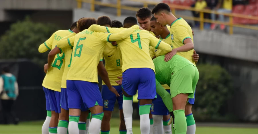 Игрокам сборной Бразилии выплатят по миллиону долларов за победу на чемпионате мира