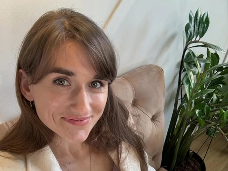 Дашу Евтух раскритиковали за сбор на восстановление дома, арендованного квартирантами