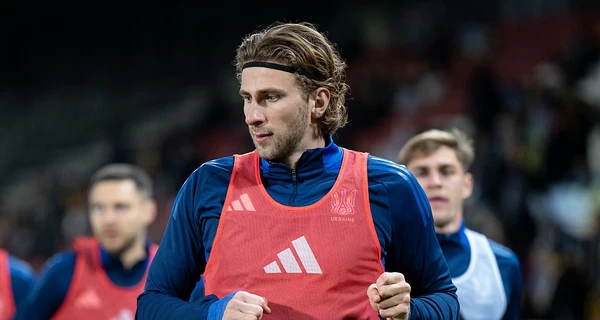 Украинский защитник ПСЖ Забарный провел 100-й матч в топ-5 европейских лигах