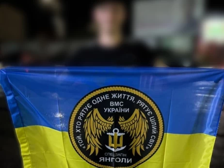 Подразделение ВМС эвакуировало из оккупации родственника морпеха - часть пути прошли пешком под прикрытием дронов