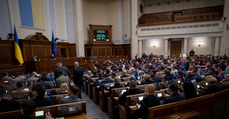Комітет Верховної Ради схвалив нову версію законопроєкту про «податок на OLX»