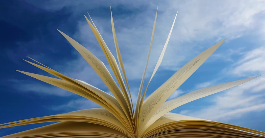 100 українських книжок перекладуть і видадуть у 33 країнах завдяки програмі Translate Ukraine