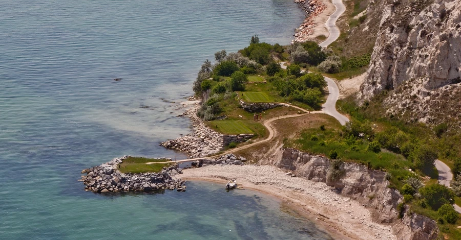 Україна до літа хоче запустити поїзди до Болгарії