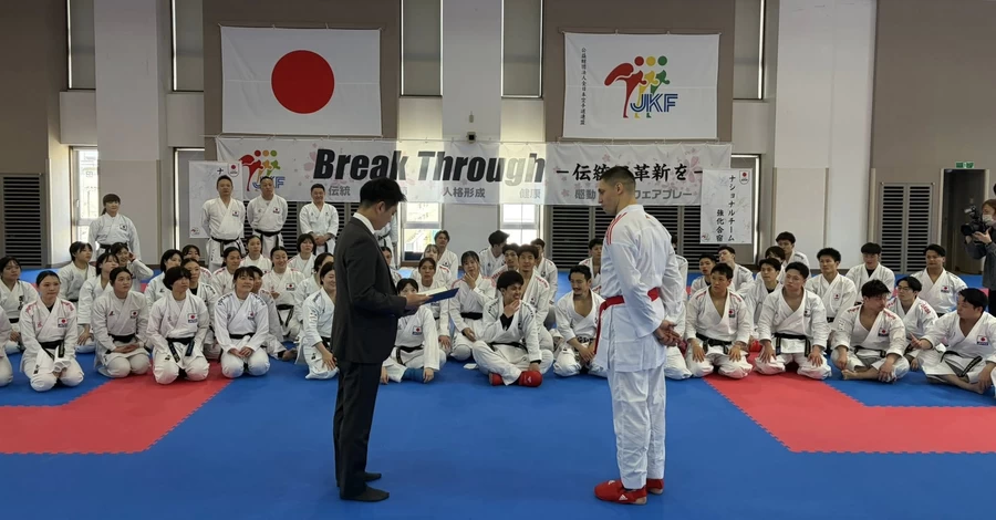 Українському каратисту Горуні повернули олімпійську медаль, яку він продав на аукціоні на початку війни