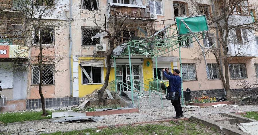 У Херсоні четверо людей загинуло унаслідок артилерійського обстрілу