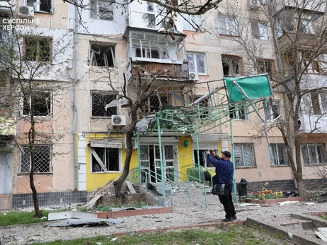 В Херсоне четыре человека погибли в результате артиллерийского обстрела