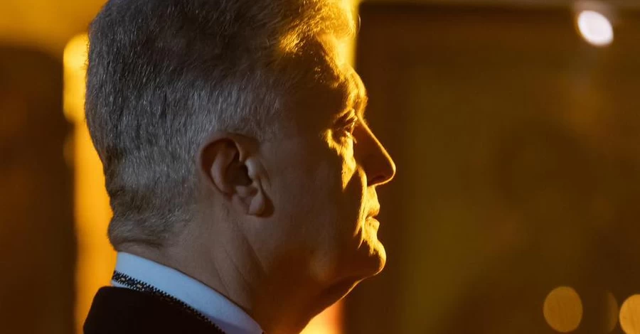 Фекинг, чекинг, еба**нг, - Порошенко высказался с трибуны Рады о военном сборе