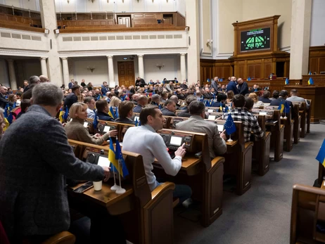 Рада продлила действие военного сбора на три года после войны