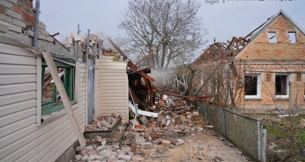 Россияне 8 раз ударили по предместью Запорожья, один человек погиб, среди пострадавших есть дети