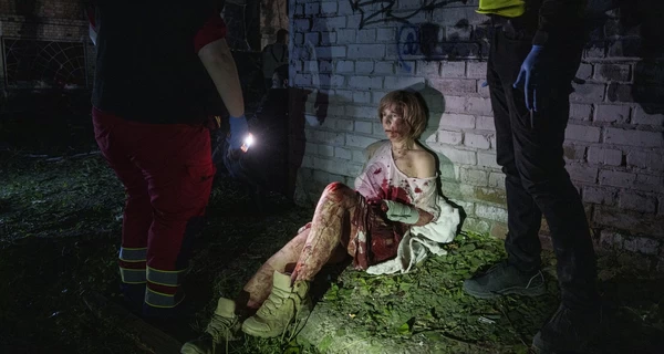 World Press Photo: среди победителей - фото Малолетки и фотографа NYT из Украины