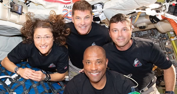 Миссия Artemis II приближается к финальной и самой опасной фазе полета 