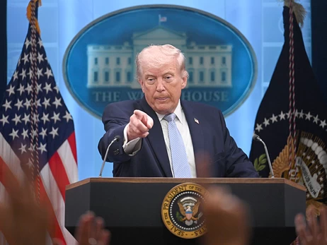 Трамп набросился на критикующих его ведущих - Такеру Карлсону посоветовал обратиться к психиатру