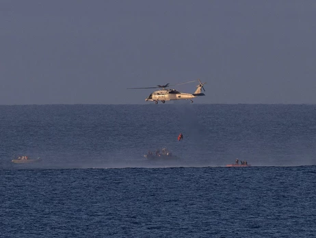 Місія Artemis II успішно повернулася на Землю після польоту на Місяць