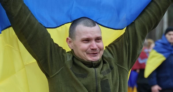 Украина вернула домой 175 пленных. Среди них 25 офицеров, которых РФ отказывалась обменять