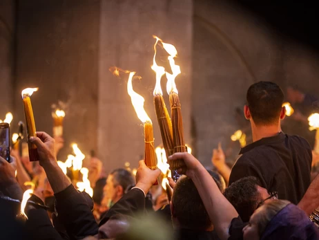 У Храмі Гробу Господнього в Єрусалимі зійшов Благодатний вогонь