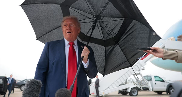 Трамп за підсумками переговорів з Іраном заявив про блокаду Ормузької протоки з боку США