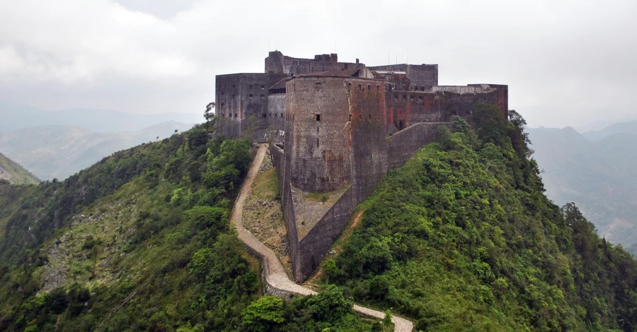 На Гаїті в тисняві у фортеці, яка є об'єктом ЮНЕСКО, загинули 30 людей