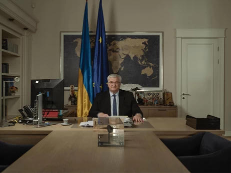 Украина после поражения Орбана отменила рекомендацию не ездить в Венгрию