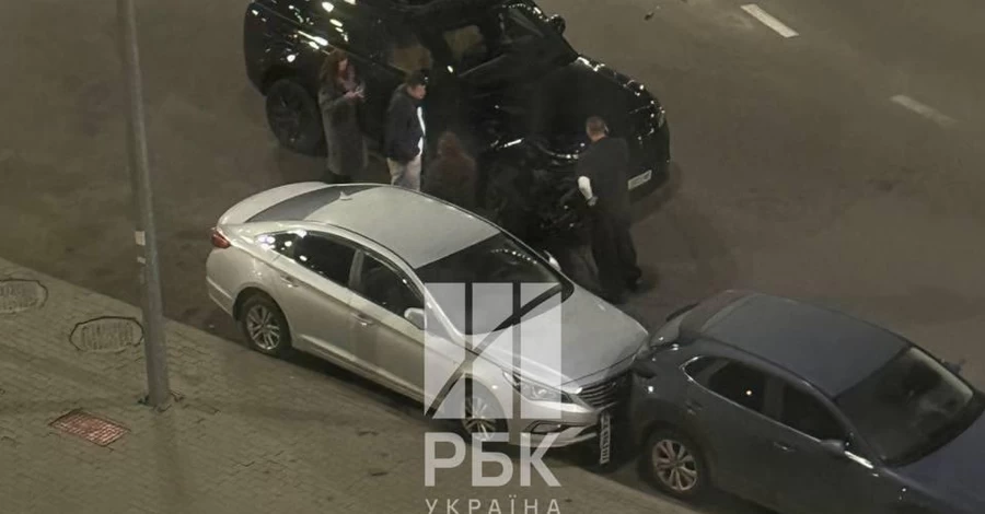 Втік і повернувся: поліція Києва розкрила деталі нічної ДТП з Тарасом Цимбалюком 