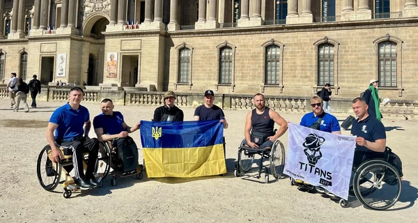 Украинские ветераны одолели 42 км на колесных креслах на марафоне в Париже