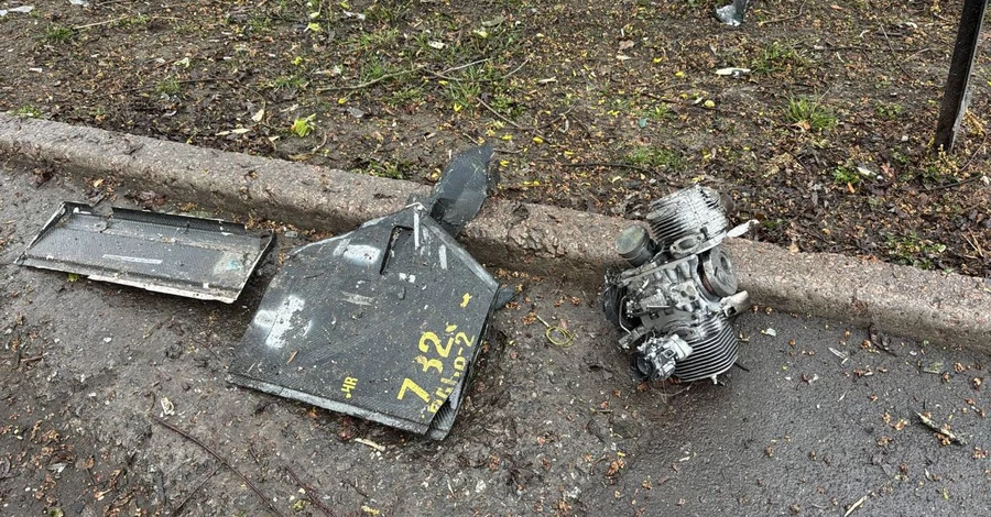 Россияне атаковали 4 ракетами и 129 дронами, есть попадание 12 БпЛА