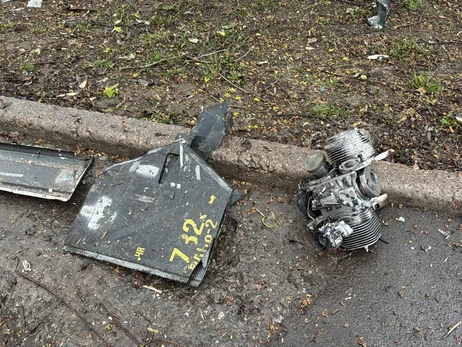 Россияне атаковали 4 ракетами и 129 дронами, есть попадания 12 БпЛА