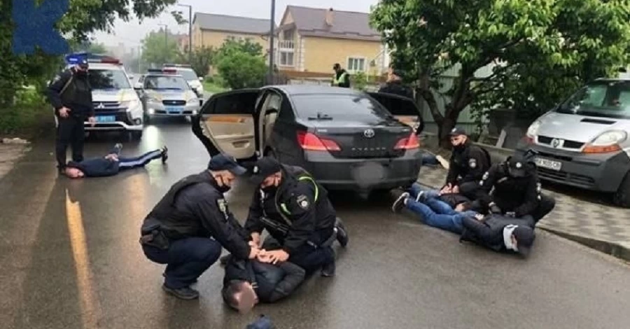 В Броварах раздался взрыв - полиция говорит о теракте, подозреваемые задержаны