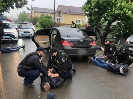 У Броварах пролунав вибух  - поліція каже про теракт, підозрюваних затримано