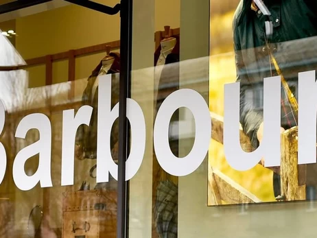 В Киеве открылся первый магазин британского бренда Barbour, который носит королевская семья