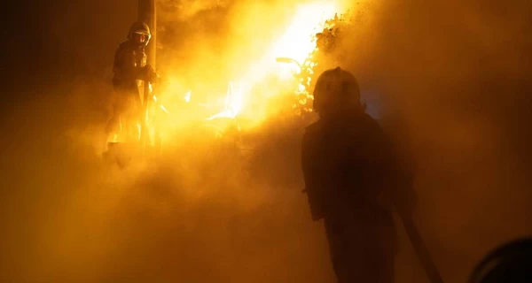 У Кременчуці 17-річний хлопець повернувся у палаючий будинок, щоб врятувати тварин