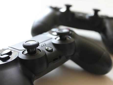 Платформа Roblox вводит детские и подростковые аккаунты в рамках новых правил безопасности